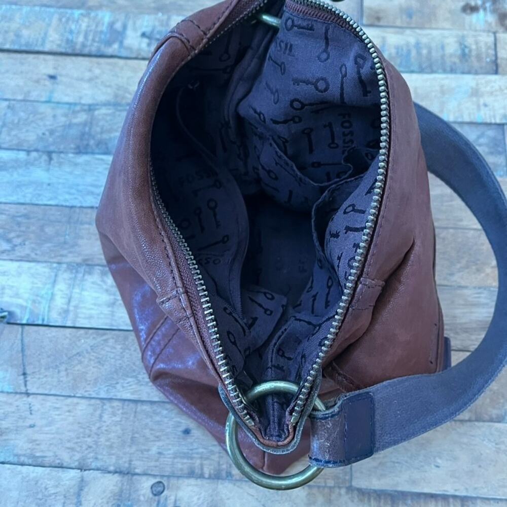 Fossil Long Live Vintage 1954 Chestnut Brown Leather Handbag Hobo Saddle Bag - Picture 11 of 13